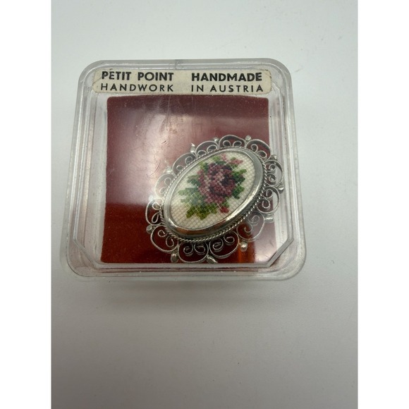 Unbranded Jewelry - Vintage Petit Point Handmade in Austria Floral Rose Filigree Brooch Silver Tone